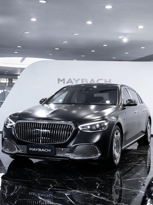 佛山187岚图汽车的售后服务让用户无忧出行，迈巴赫未来的豪华车趋势